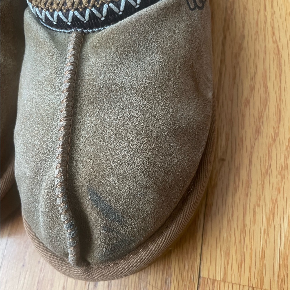 UGG Tan Tasman Plush Lining Shoes - Picture 4 of 9